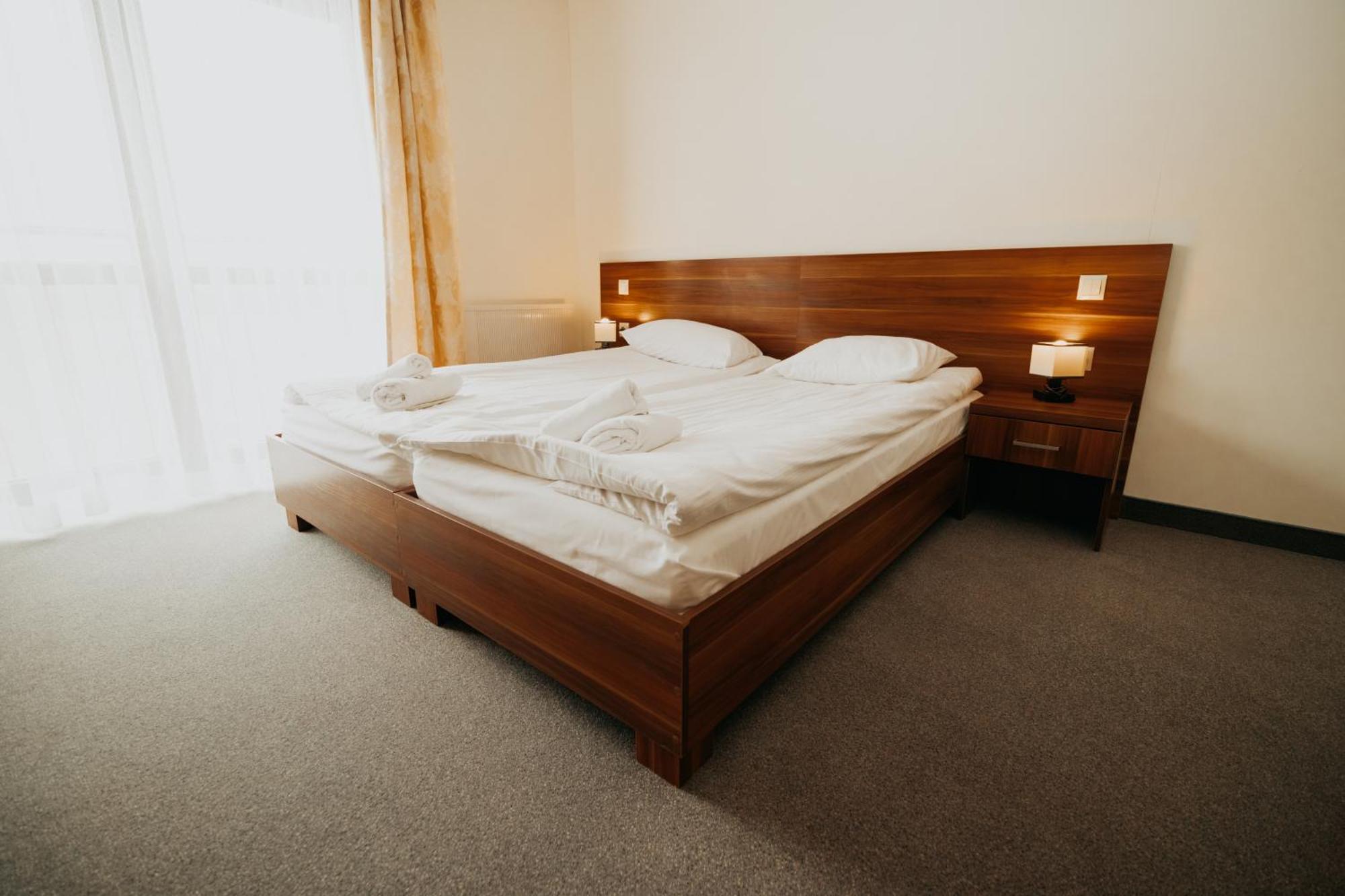 Noclegi - Apartamenty Zolynianka Esterno foto